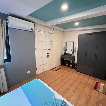 R Bed And Breakfast Baguio City Esterno foto