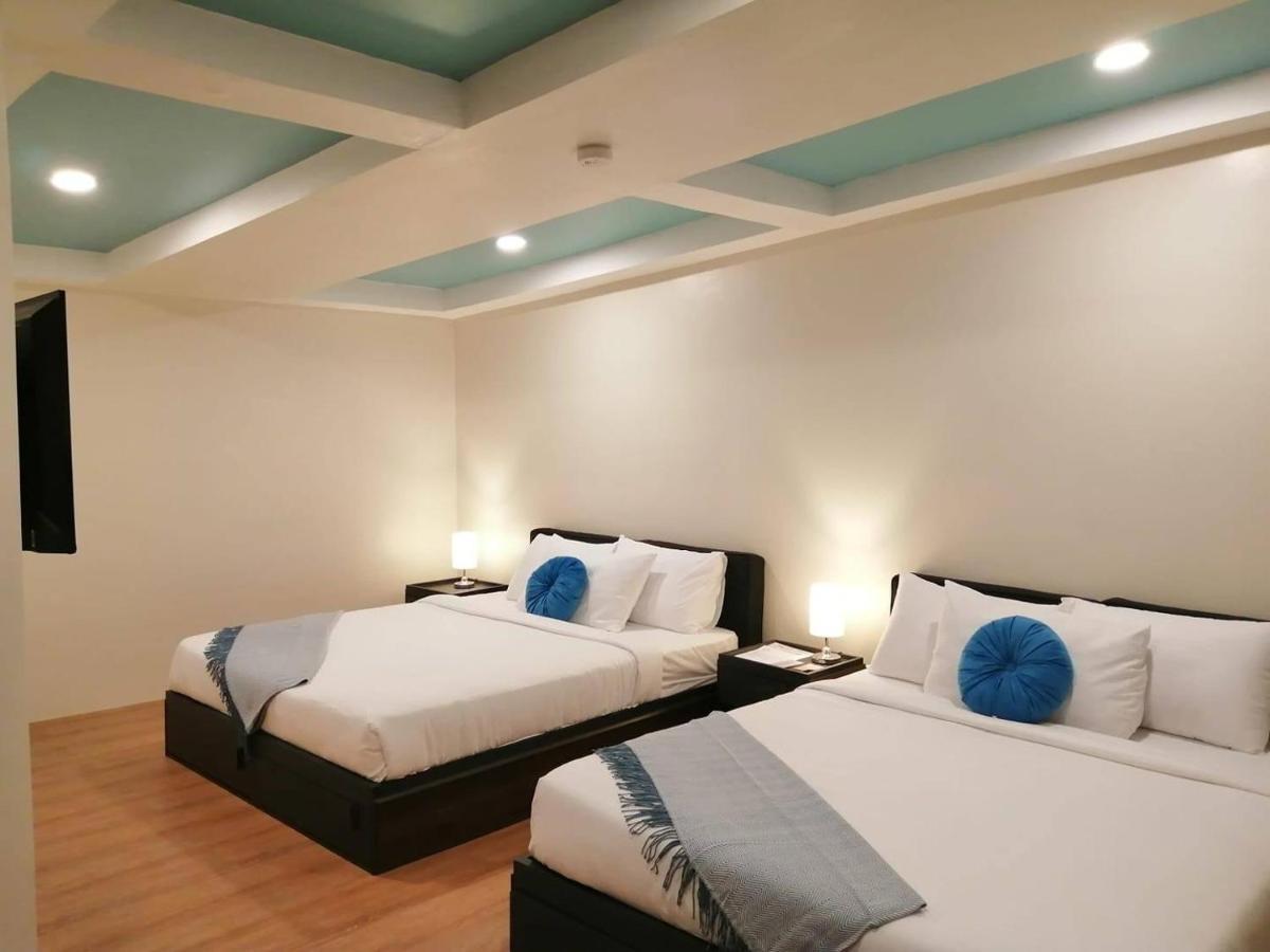 R Bed And Breakfast Baguio City Esterno foto