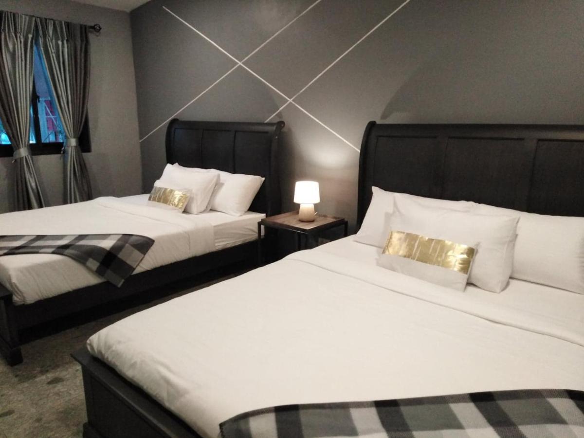R Bed And Breakfast Baguio City Esterno foto