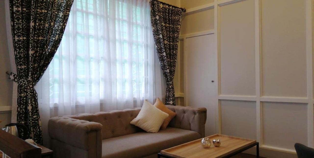 R Bed And Breakfast Baguio City Esterno foto